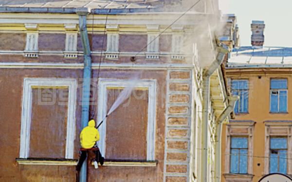 守護城市容顏的隱形英雄——建筑物清潔服務人員