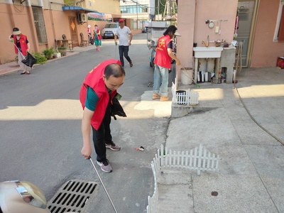 市醫療保障局開展《十堰市民綠色低碳生活行為規范》宣講及志愿服務活動助力城市清潔